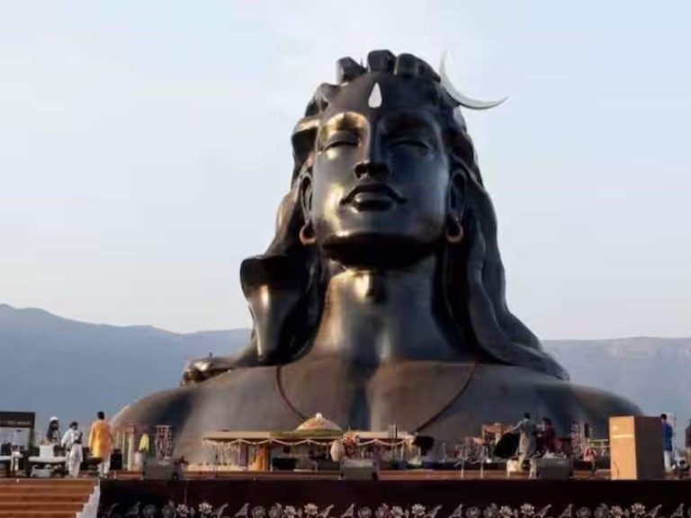 UP News: ईशा फाउंडेशन ने माँगी जमीन, यूपी में इस जगह बनेगी भगवान शिव की 260 फूट की मूर्ति