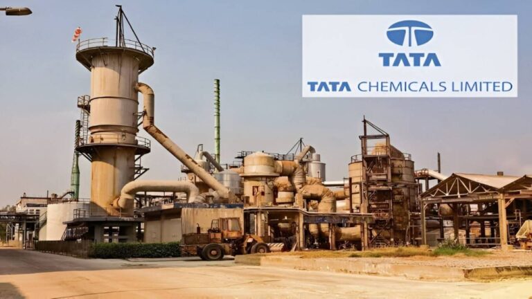 Tata Chemicals के शेयर में 4% से अधिक गिरावट