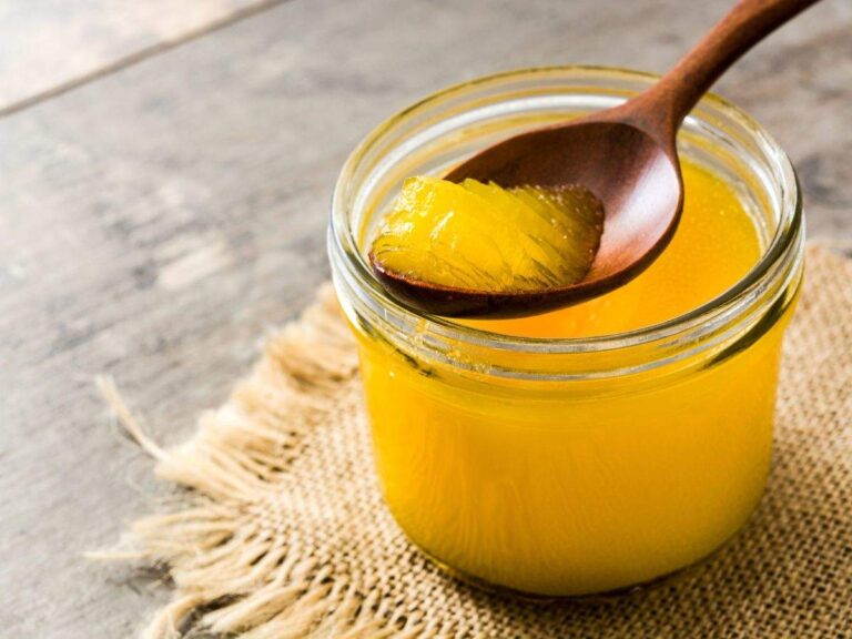 Ghee purity at Home : क्या आप भी इस्तेमाल कर रहे हैं मिलावटी घी? इन तरीकों से पहचानें इसकी शुद्धता