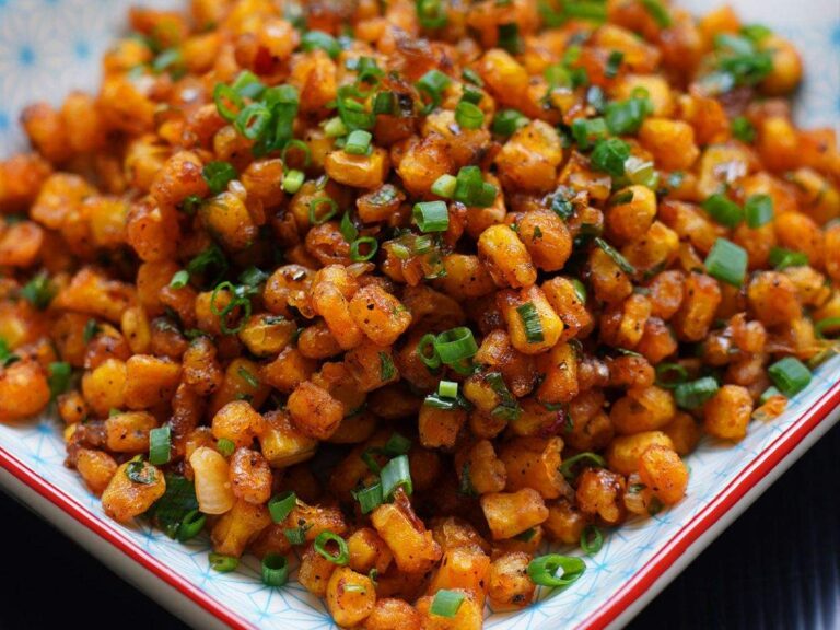 Sweet Corn Chaat: मक्के के दानों से बनाएं चटपटी-कुरकुरी स्वीट कॉर्न चाट, खाने में होगें काफी टेस्टी!